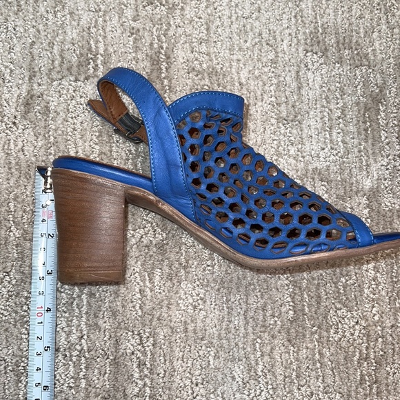 Bueno Heels NWOT - Picture 7 of 7